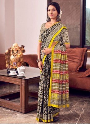 Affectionate Classic Saree For Casual