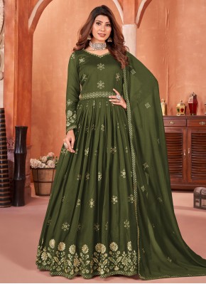 Art Silk Salwar Suit in Green