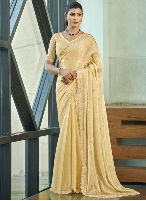 Attractive Silk Blend Classic Saree