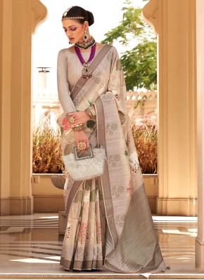 Baronial Contemporary Saree For Festival