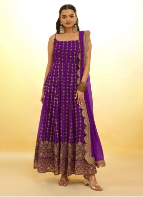 Bedazzling Purple Embroidered Designer Salwar Suit