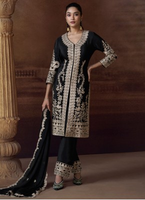 Black Zari Trendy Salwar Kameez