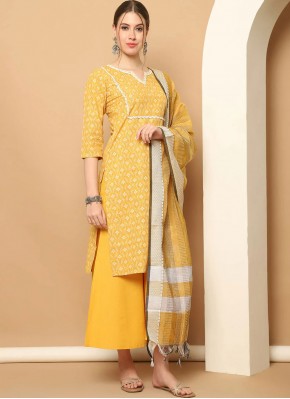 Blended Cotton Lace Readymade Salwar Kameez in Yellow