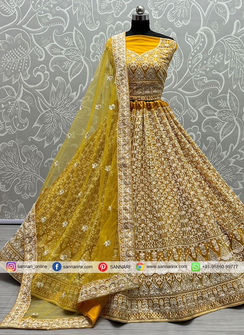 Top 30 Designer Lehengas For Brides-To-Be To Consider