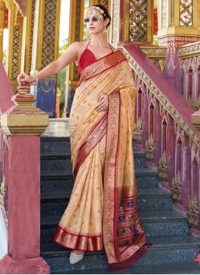 Breathtaking Cream Zari Handloom silk Classic Saree