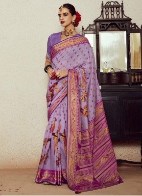 Capricious Brasso Lavender Weaving Classic Saree