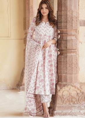 Cotton Floral Print Readymade Salwar Kameez in Mul