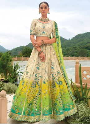 Dignified Zari Lehenga Choli