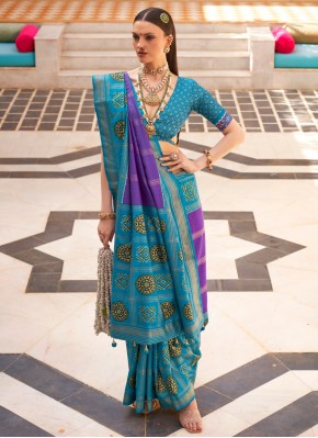 Foil Print Silk Contemporary Saree in Firozi