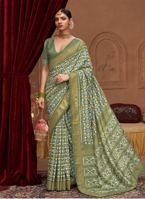 Genius Sea Green Printed Tussar Silk Silk Saree