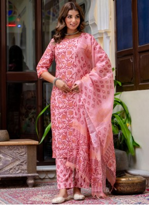 Grandiose Blended Cotton Pink Pant Style Suit