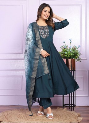 Grandiose Readymade Salwar Kameez For Ceremonial