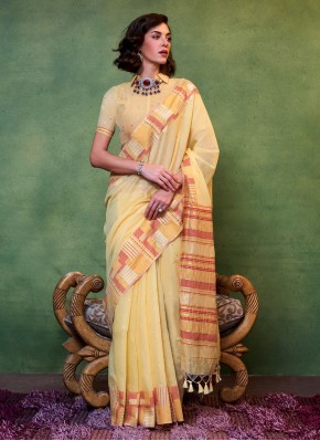 Gripping Yellow Woven Cotton Saree