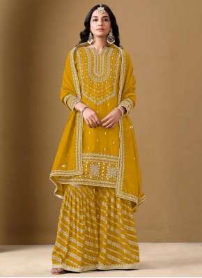 Imposing Readymade Salwar Kameez For Festival