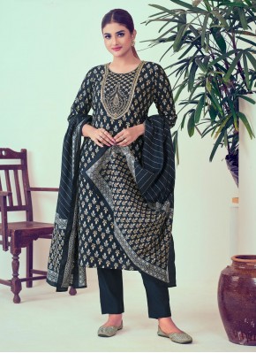 Impressive Embroidered Chanderi Silk Black Salwar Kameez