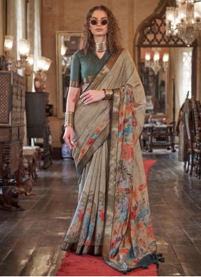 Impressive Weaving Grey Viscose Trendy Saree