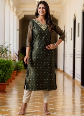 Magnificent Embroidered Green Party Wear Kurti