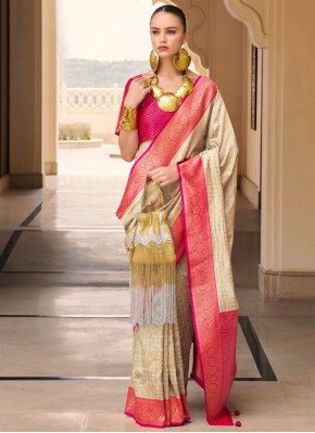 Miraculous Weaving Beige Classic Saree