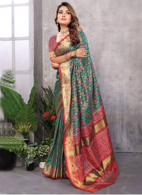 Patola Silk  Weaving Trendy Saree in Green