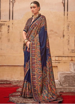 Prepossessing Navy Blue Paisley Print Silk Traditional Saree