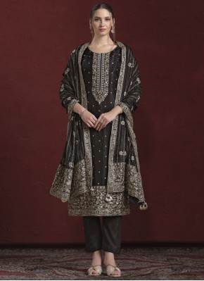 Pretty Black Organza Trendy Salwar Kameez