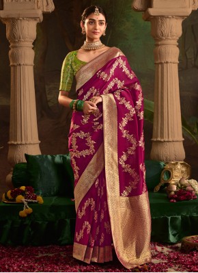 Prime Weaving pure-dola Classic Saree