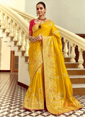 pure-dola Contemporary Saree in Yellow
