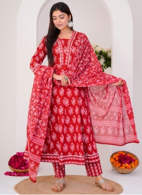 Resplendent Floral Print Cotton Designer Salwar Kameez