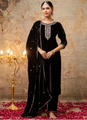 Royal Sequins Velvet Black Readymade Salwar Kameez