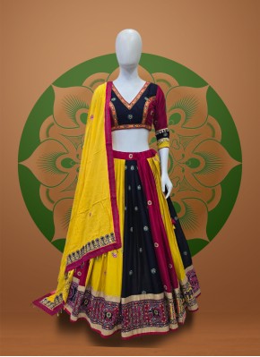 Traditional Work Cotton Navratri Chaniya Choli