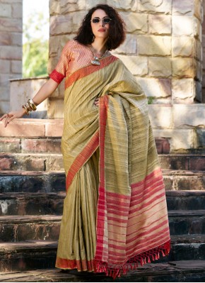 Transcendent Traditional Saree For Festival