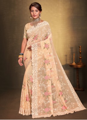 Transcendent Trendy Saree For Party