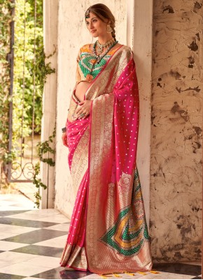 Trendy Border Rani Silk Classic Saree