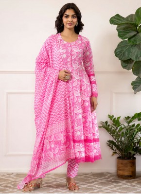 Trendy Salwar Kameez Paisley Print Cotton in Rose Pink