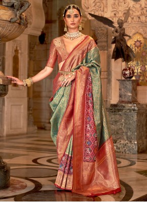 Trendy Saree Weaving Banarasi Silk in Green