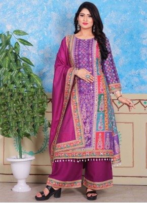 Voguish Embroidered Muslin Trendy Salwar Kameez