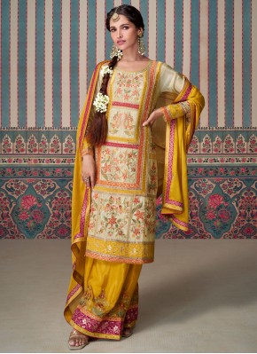 Zesty Silk Trendy Salwar Kameez